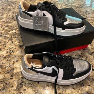 Wmns Air Jordan 1 Elevate Low SE 'Silver Toe'